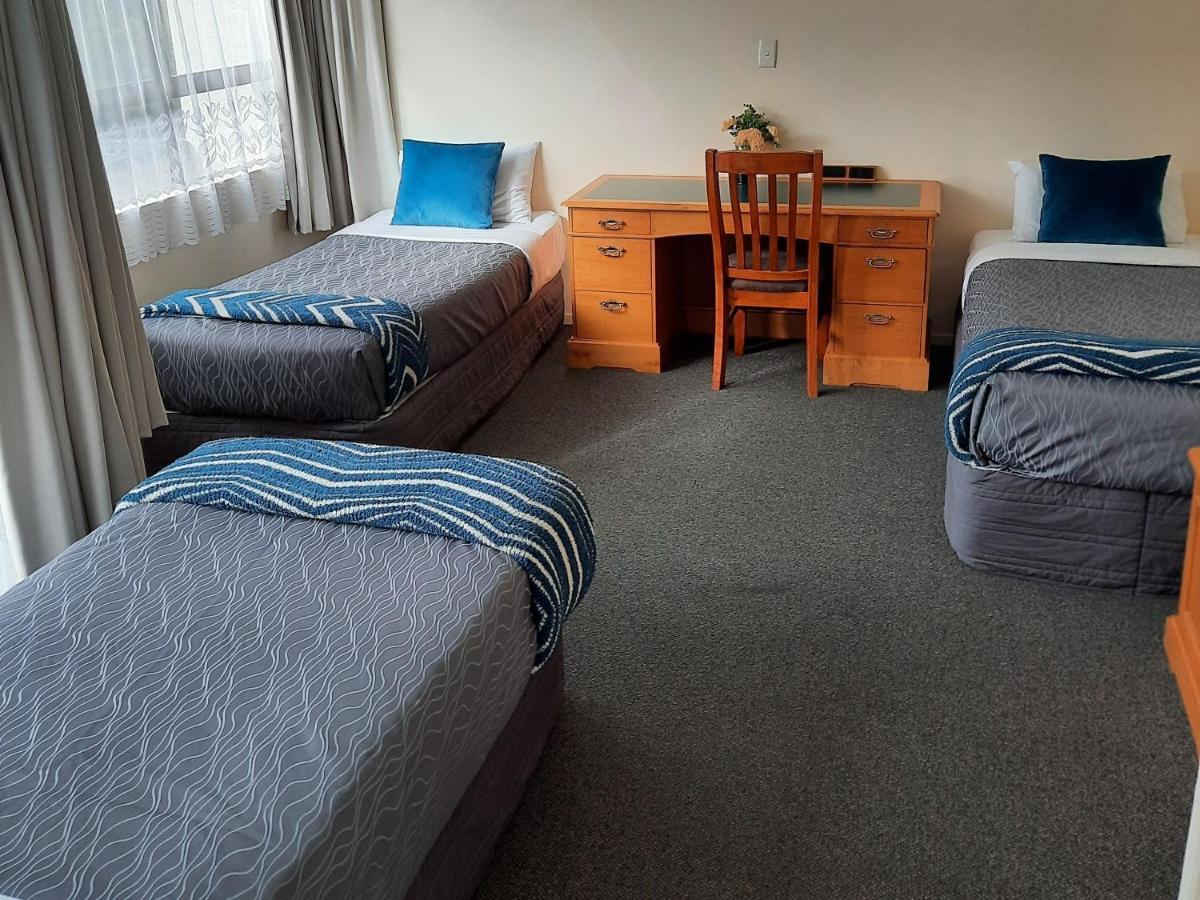 Pembrooke Motor Lodge Whangarei Exterior foto