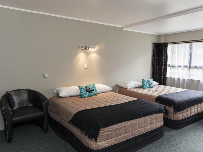 Pembrooke Motor Lodge Whangarei Exterior foto