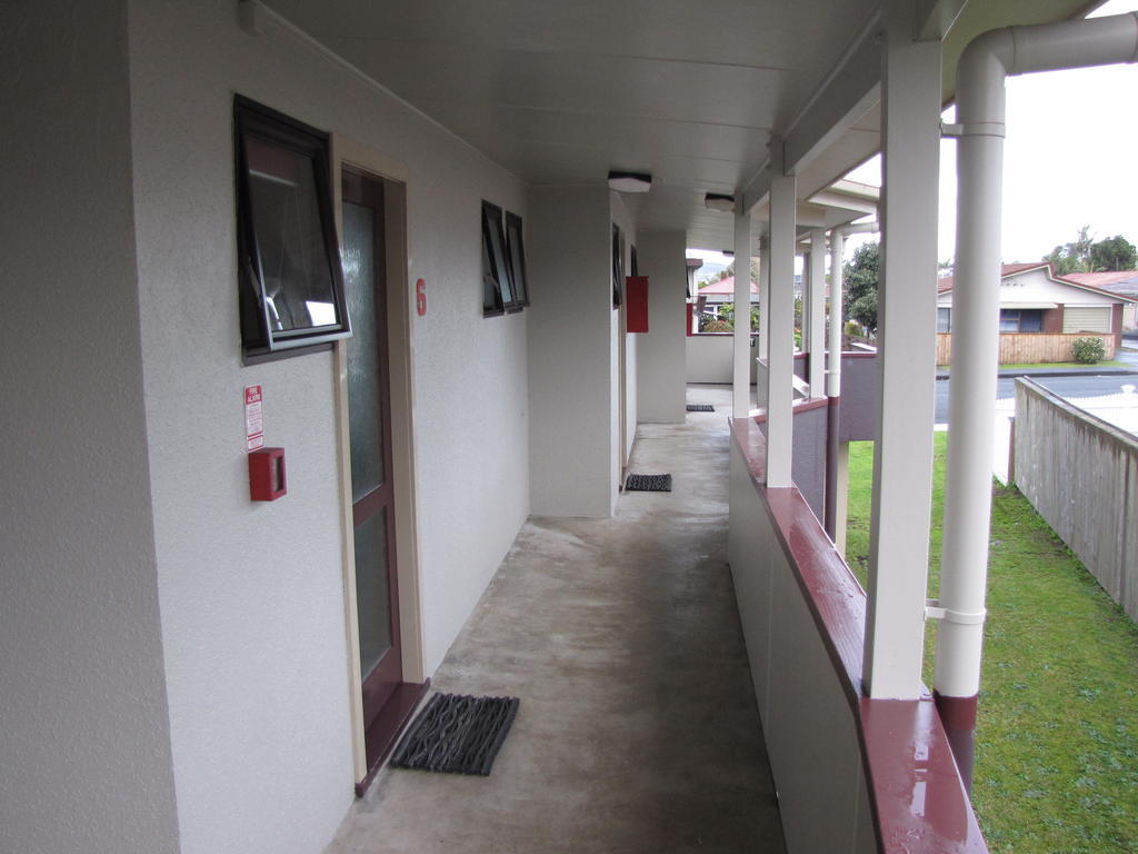 Pembrooke Motor Lodge Whangarei Exterior foto